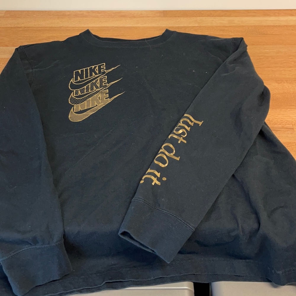 Nike Tee